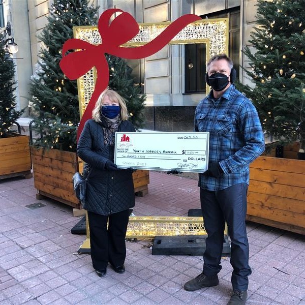 8e6c81 c4c9ad0d8a364285b6fcc8ed6d2da6c7mv2